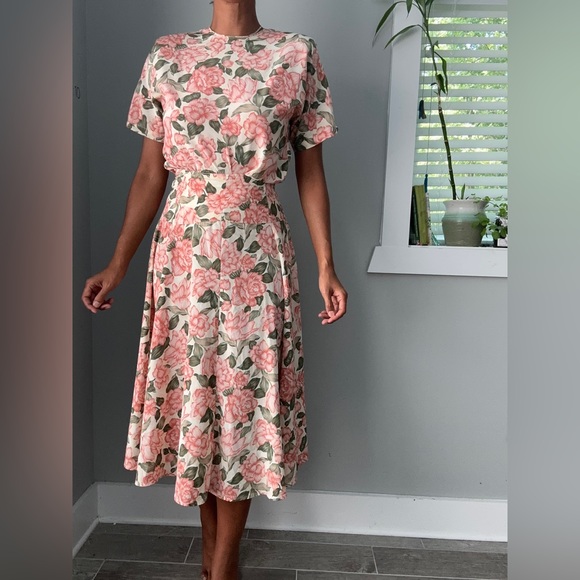 Floral matching skirt set - Picture 6 of 7